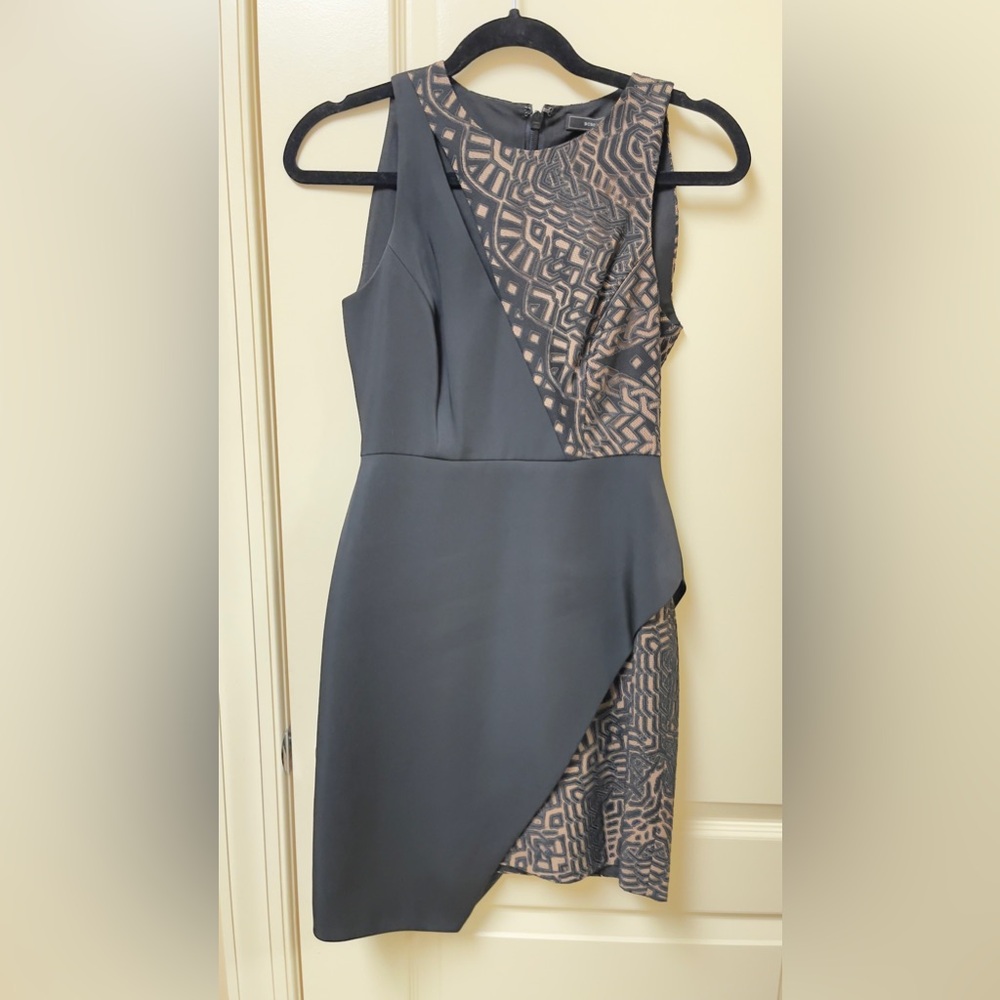 BCBGMAXAZRIA Like new cocktail dress. Worn once to a wedding.